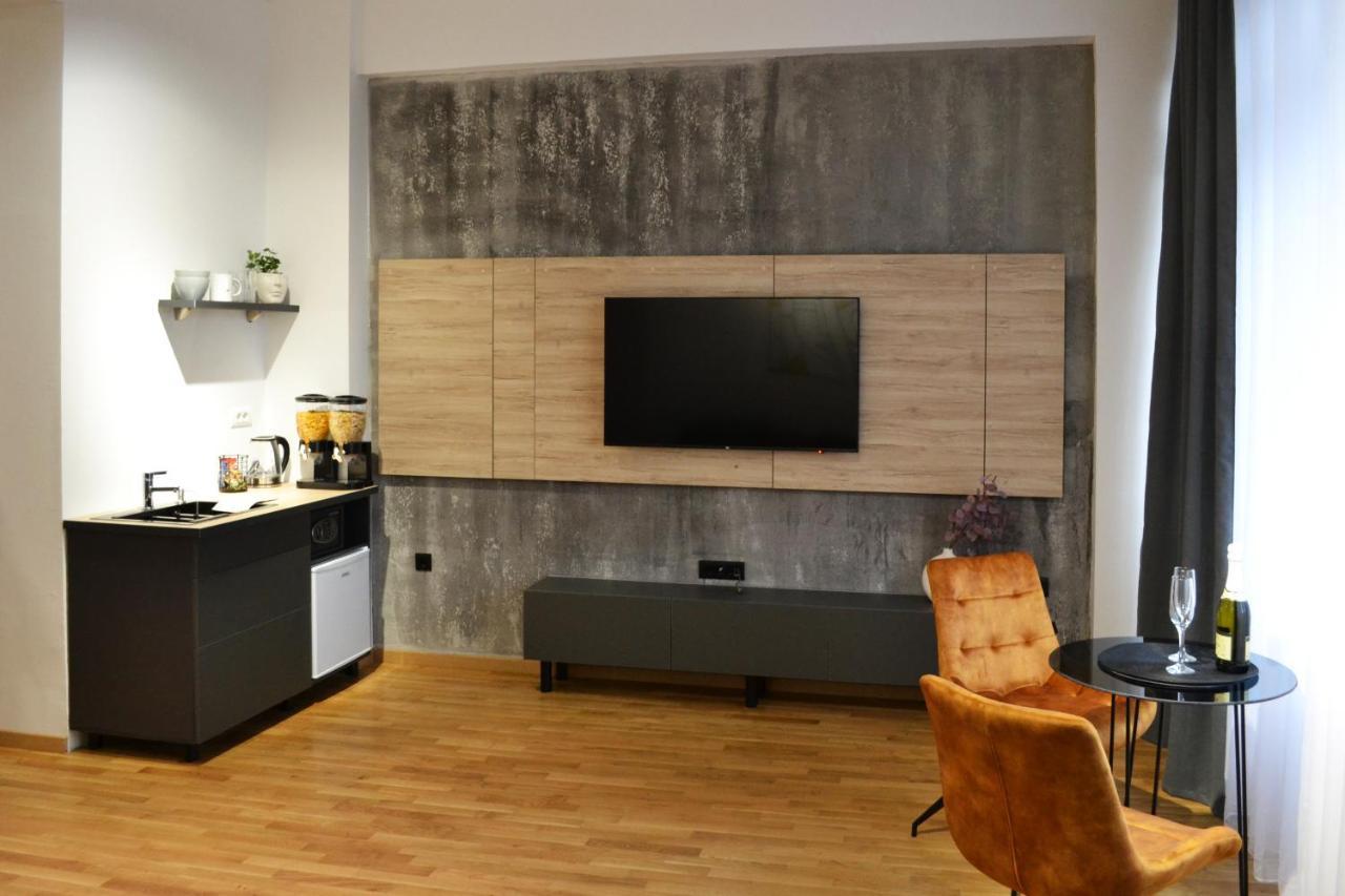 Elite Central Suites Skopje Buitenkant foto