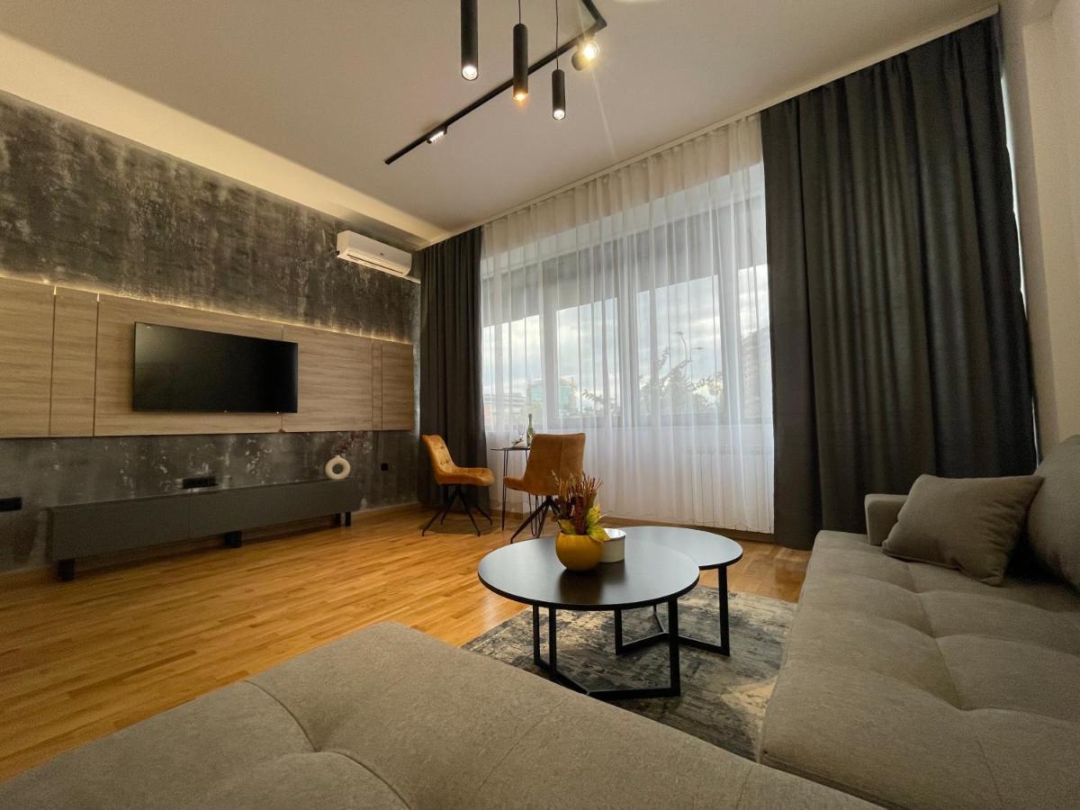 Elite Central Suites Skopje Buitenkant foto
